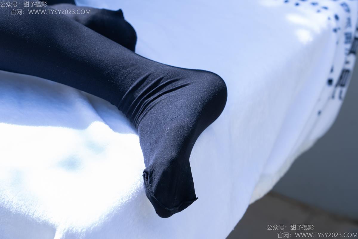 图片[79]-甜予摄影 NO.193 小甜桃-皮鞋、大腿袜、裸足[90P] – 速更版-美库