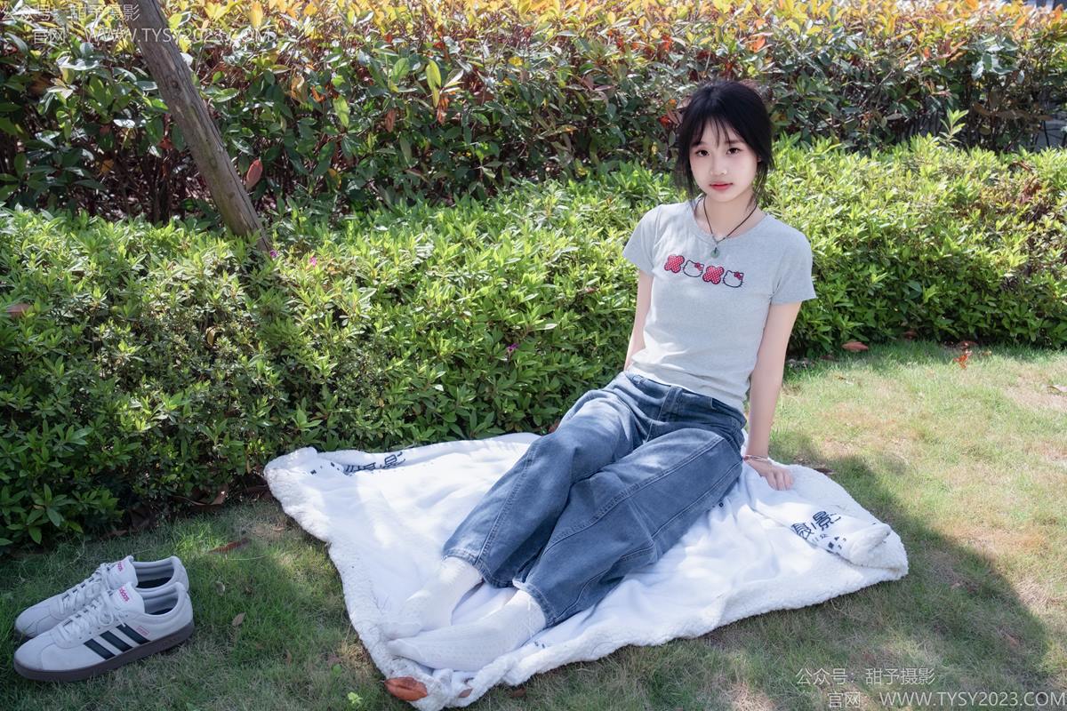 图片[11]-甜予摄影 NO.194 小橙子-板鞋、白棉袜、裸足[91P] – 速更版-美库