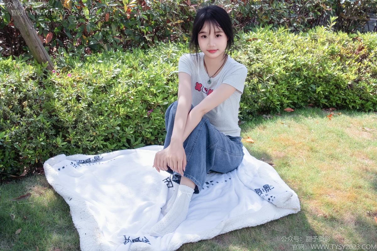 图片[26]-甜予摄影 NO.194 小橙子-板鞋、白棉袜、裸足[91P] – 速更版-美库