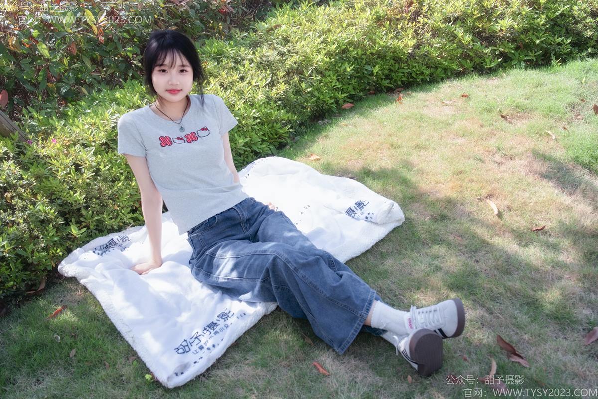 图片[30]-甜予摄影 NO.194 小橙子-板鞋、白棉袜、裸足[91P] – 速更版-美库