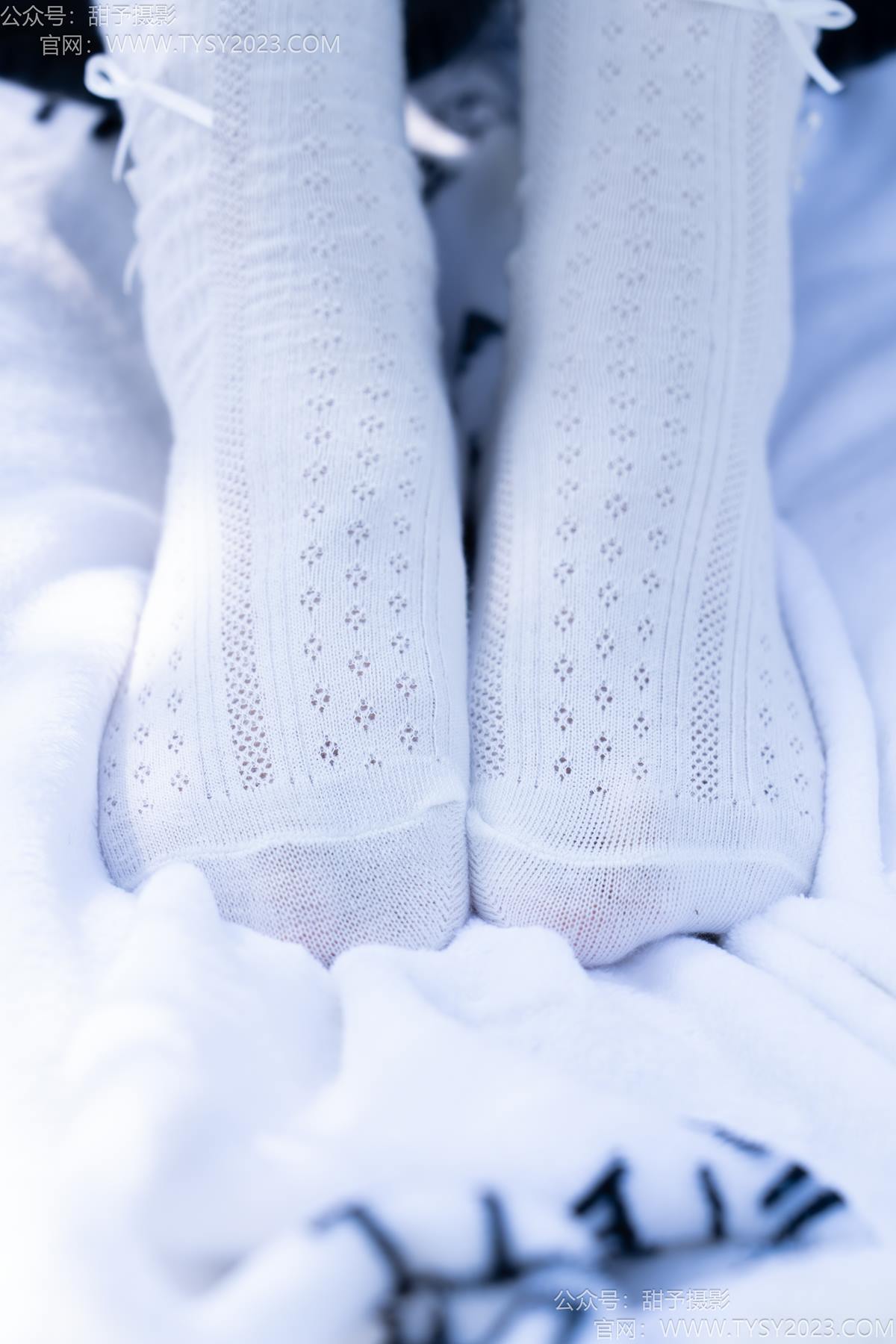 图片[55]-甜予摄影 NO.194 小橙子-板鞋、白棉袜、裸足[91P] – 速更版-美库