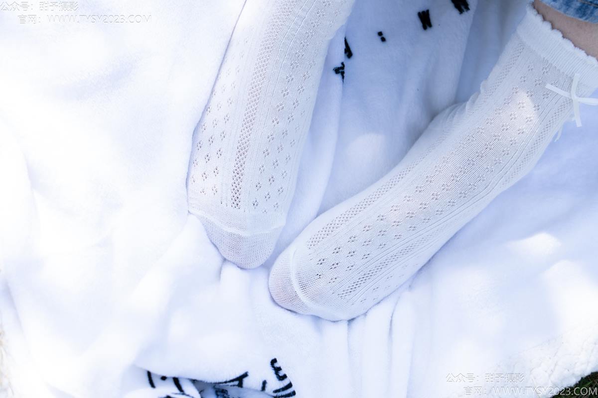 图片[79]-甜予摄影 NO.194 小橙子-板鞋、白棉袜、裸足[91P] – 速更版-美库