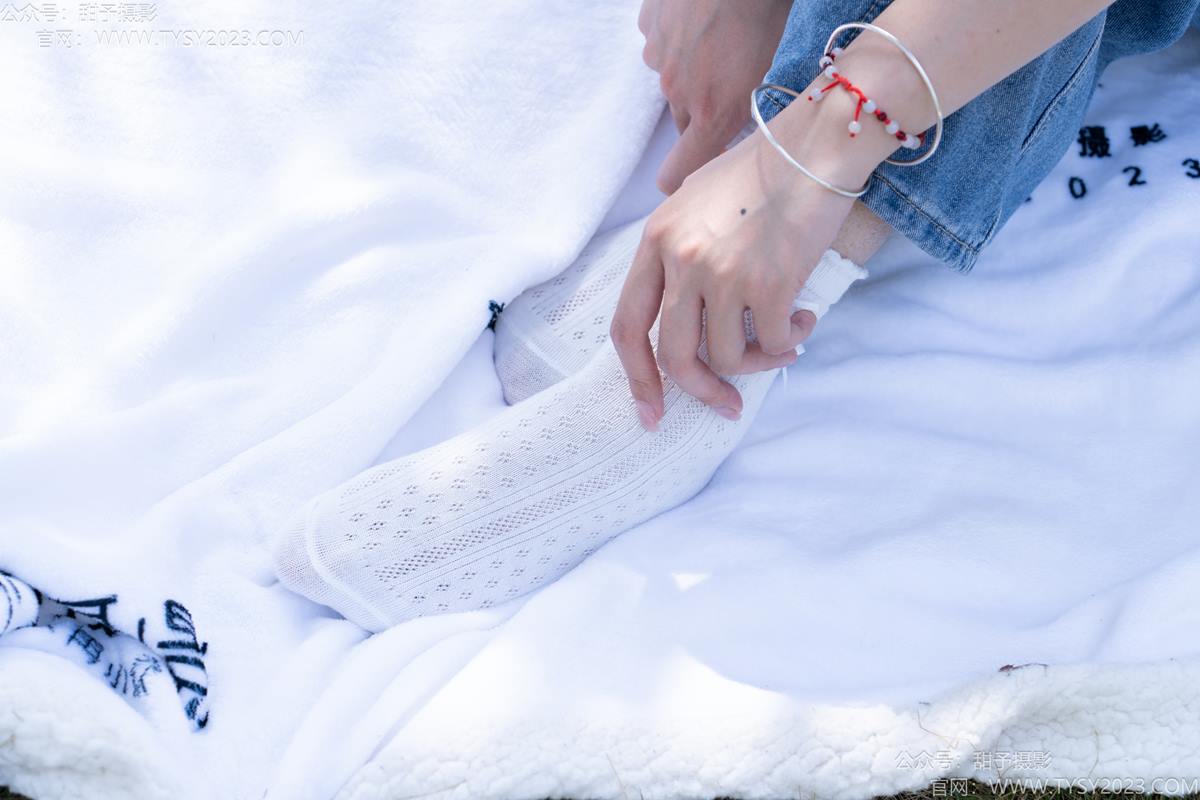 图片[80]-甜予摄影 NO.194 小橙子-板鞋、白棉袜、裸足[91P] – 速更版-美库