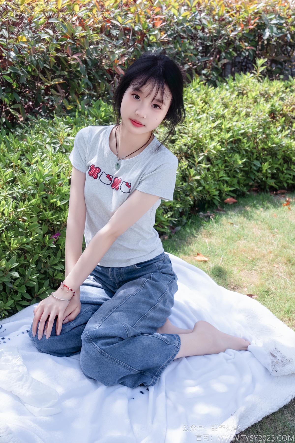 图片[85]-甜予摄影 NO.194 小橙子-板鞋、白棉袜、裸足[91P] – 速更版-美库