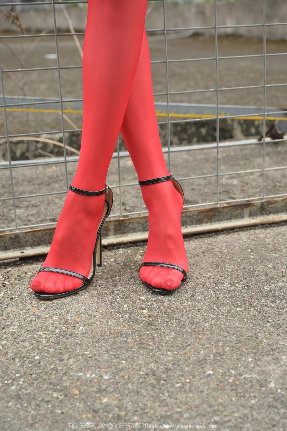 图片[77]-[IESS异思趣向] 2025.05.26 丝享家2063：团团《烈焰红唇》[76P] – 速更版-美库