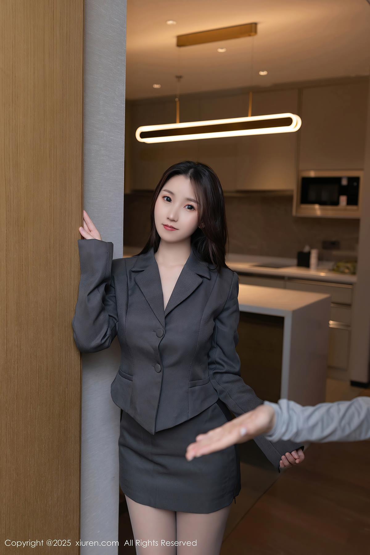 图片[12]-[Xiuren秀人网]2025.07.02 NO.10497 杏子Yada[15+1P] – 速更版-美库