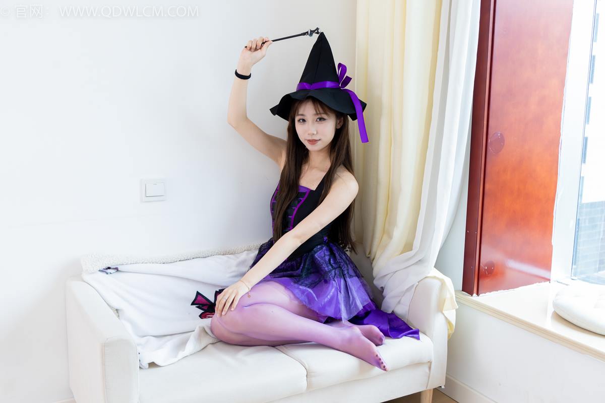 图片[74]-物恋传媒 NO.2383 泡泡-高跟鞋、油亮薄紫丝、脚玩魔法棒剧情[114P] – 速更版-美库