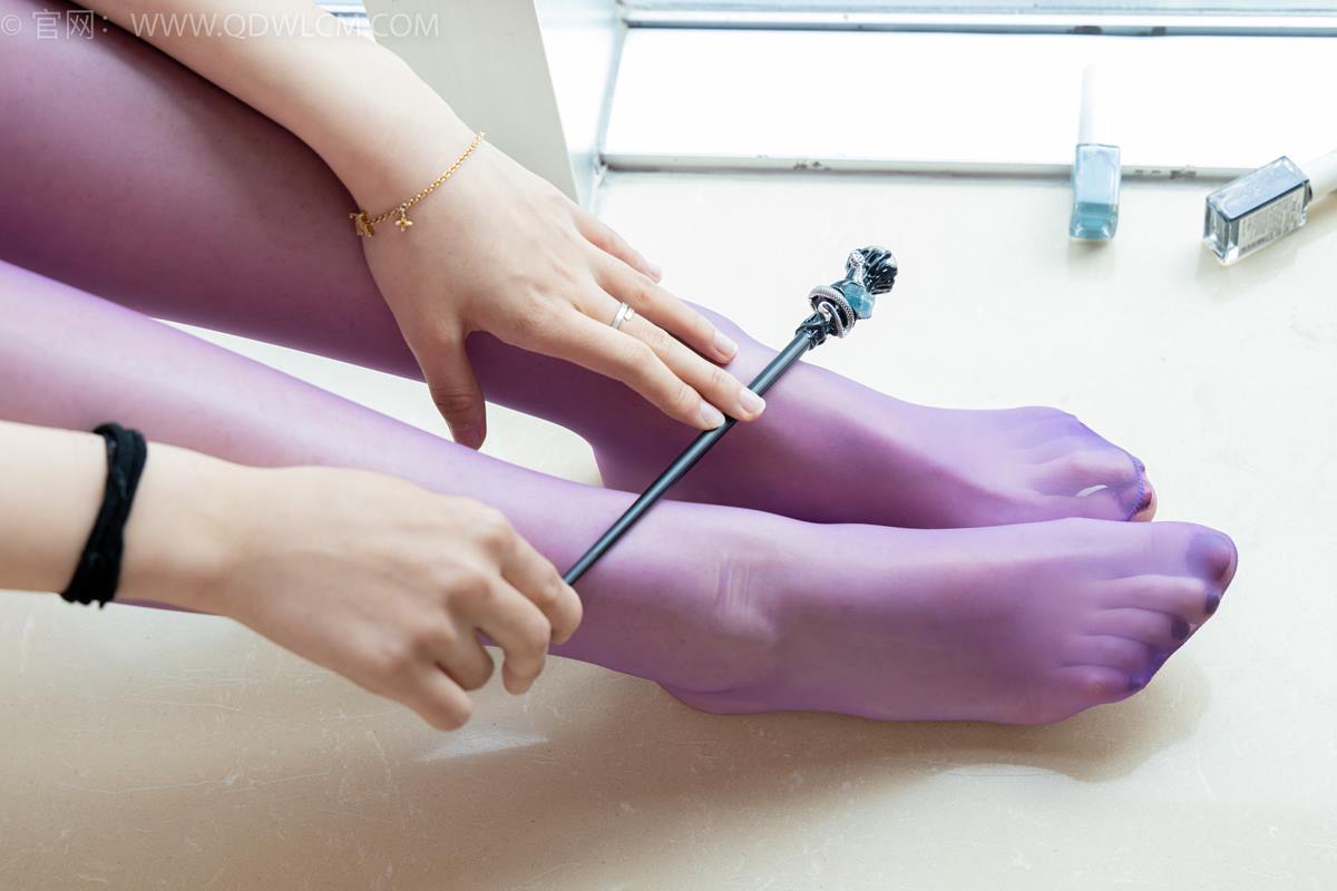 图片[76]-物恋传媒 NO.2383 泡泡-高跟鞋、油亮薄紫丝、脚玩魔法棒剧情[114P] – 速更版-美库