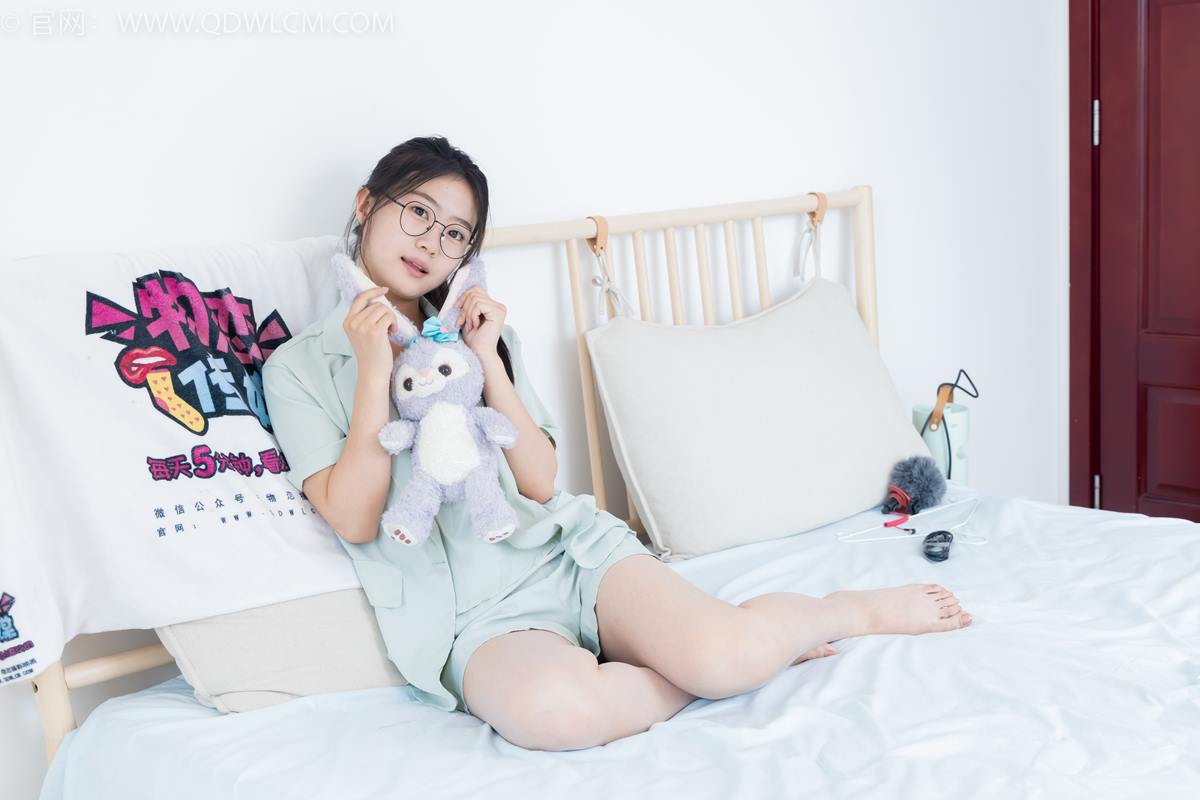 图片[59]-物恋传媒 NO.2384 芋头-三双高跟鞋、薄肉丝、裸足[104P] – 速更版-美库