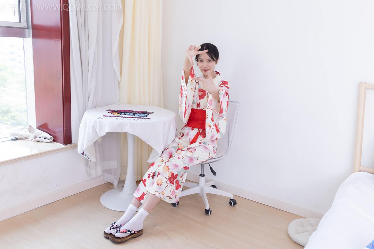 图片[18]-物恋传媒 NO.2385 菜菜-木屐、短白丝、裸足、和服浴衣、裸足[136P] – 速更版-美库