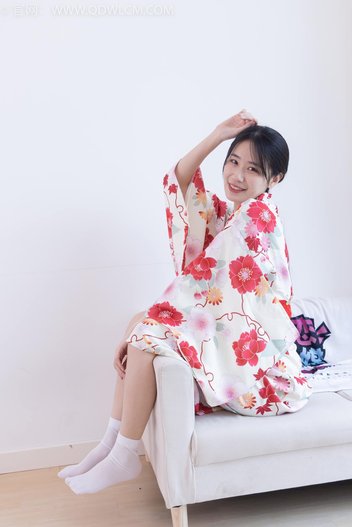 图片[30]-物恋传媒 NO.2385 菜菜-木屐、短白丝、裸足、和服浴衣、裸足[136P] – 速更版-美库