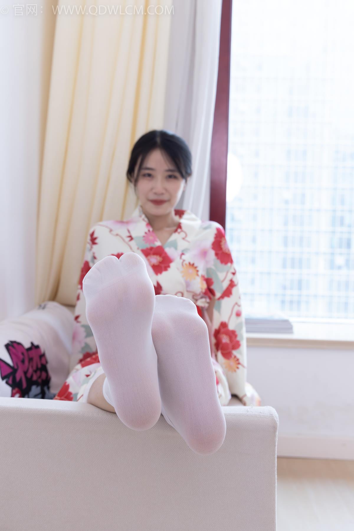 图片[36]-物恋传媒 NO.2385 菜菜-木屐、短白丝、裸足、和服浴衣、裸足[136P] – 速更版-美库