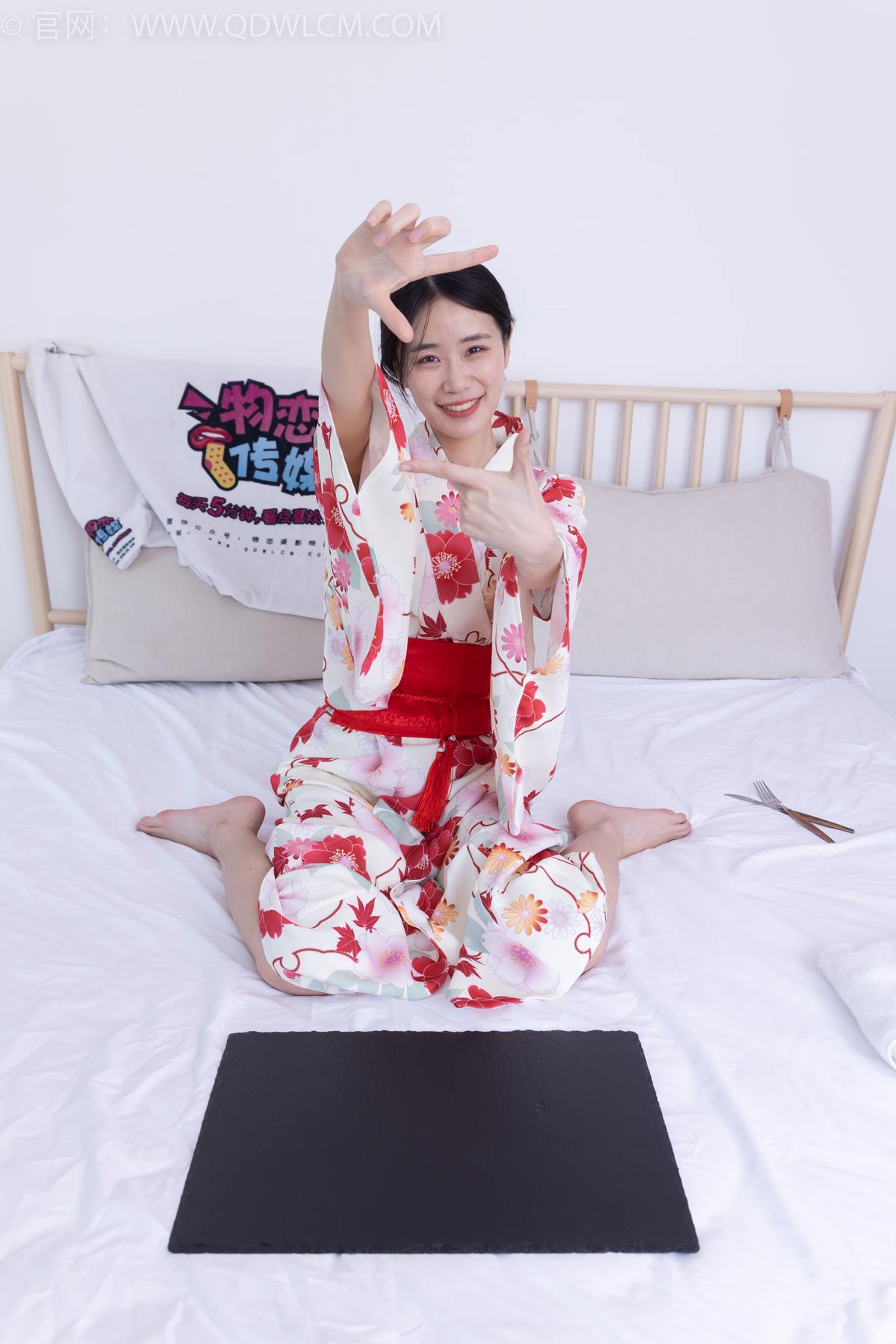 图片[51]-物恋传媒 NO.2385 菜菜-木屐、短白丝、裸足、和服浴衣、裸足[136P] – 速更版-美库