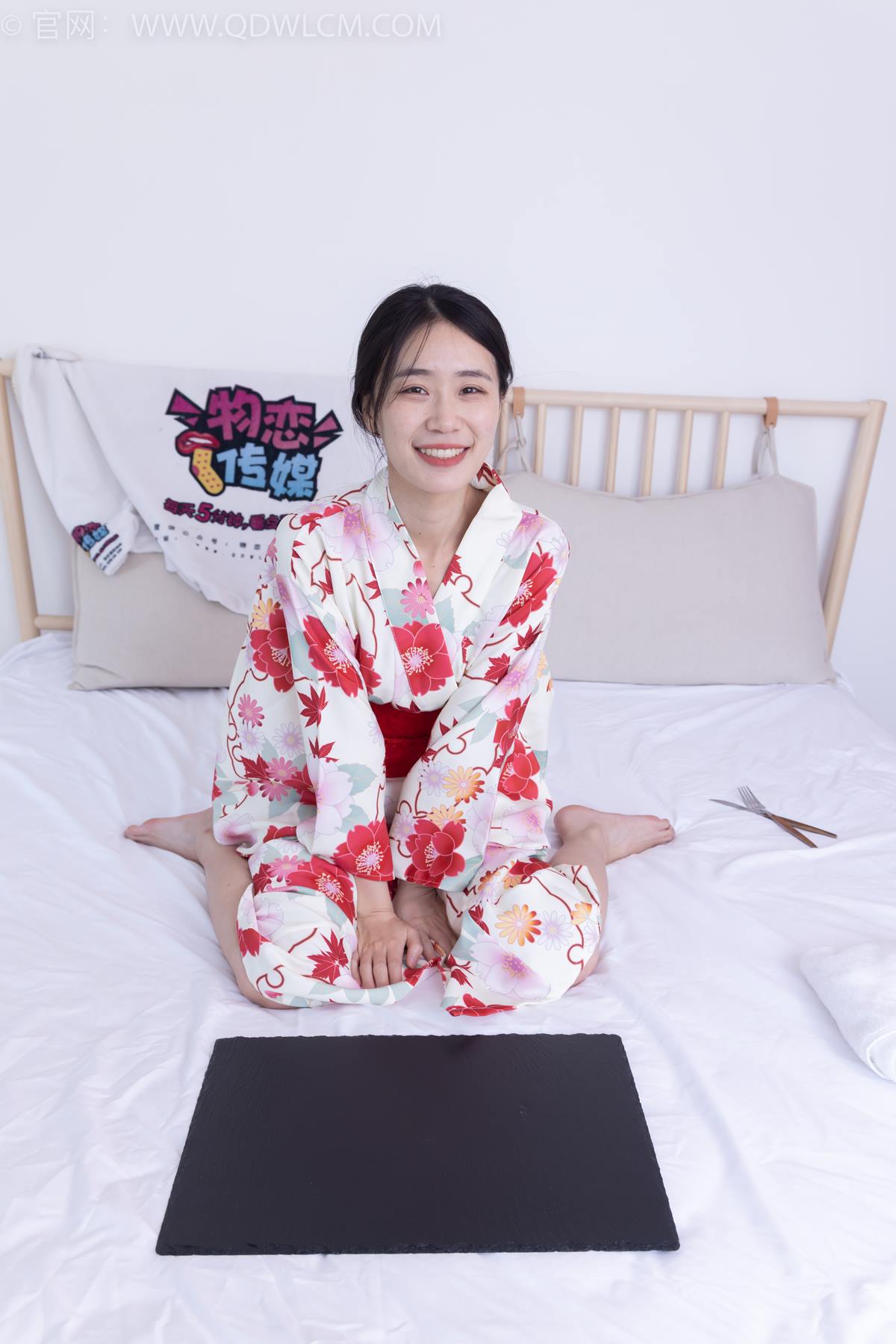 图片[52]-物恋传媒 NO.2385 菜菜-木屐、短白丝、裸足、和服浴衣、裸足[136P] – 速更版-美库