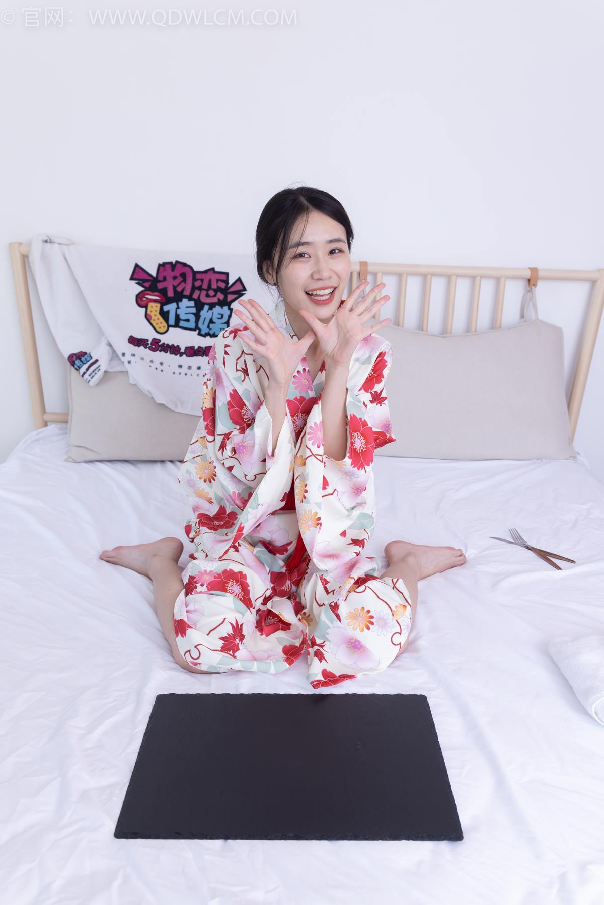 图片[54]-物恋传媒 NO.2385 菜菜-木屐、短白丝、裸足、和服浴衣、裸足[136P] – 速更版-美库