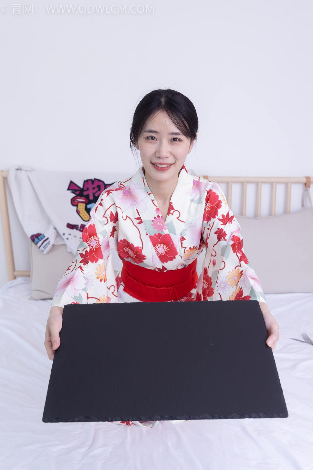 图片[71]-物恋传媒 NO.2385 菜菜-木屐、短白丝、裸足、和服浴衣、裸足[136P] – 速更版-美库