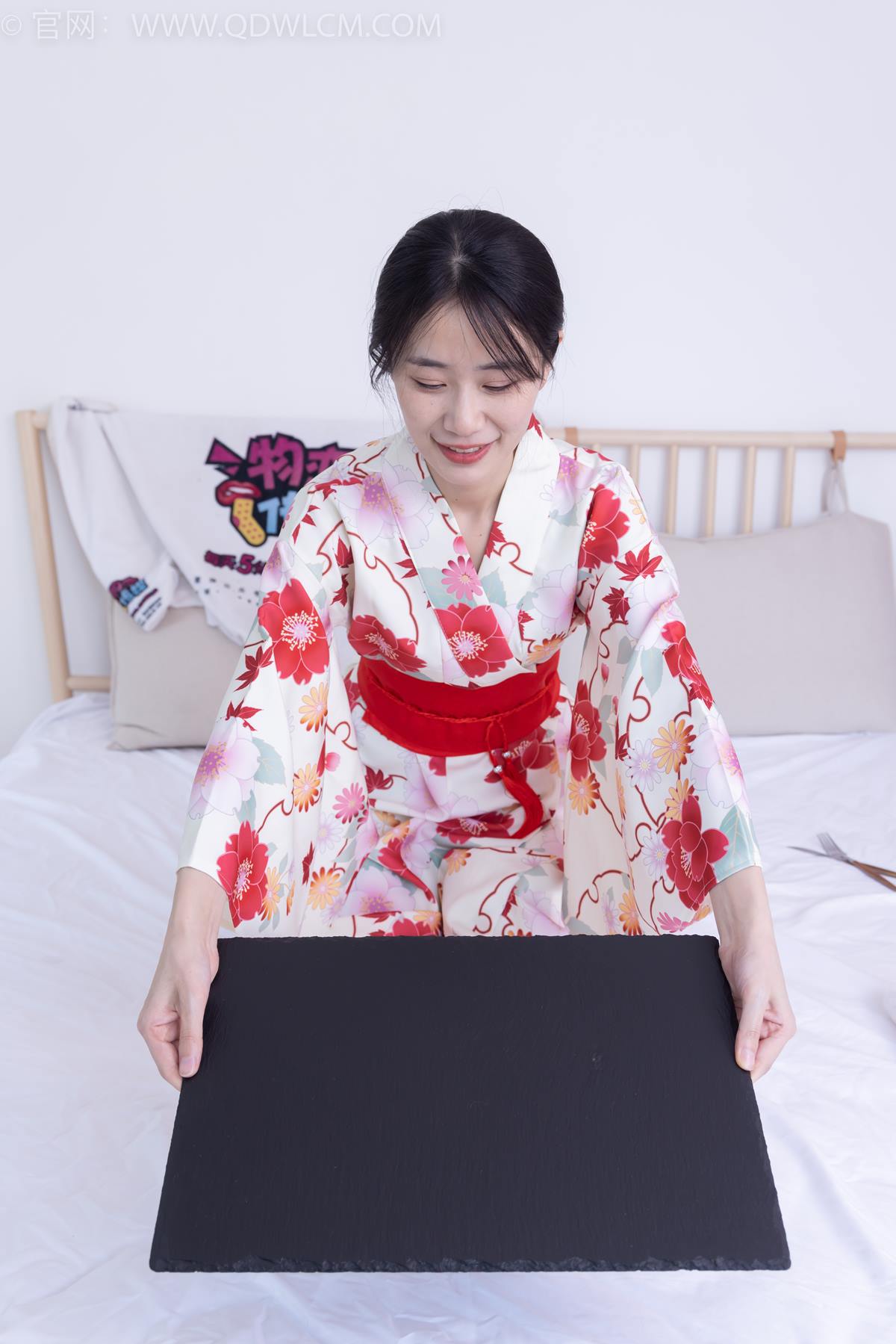 图片[72]-物恋传媒 NO.2385 菜菜-木屐、短白丝、裸足、和服浴衣、裸足[136P] – 速更版-美库