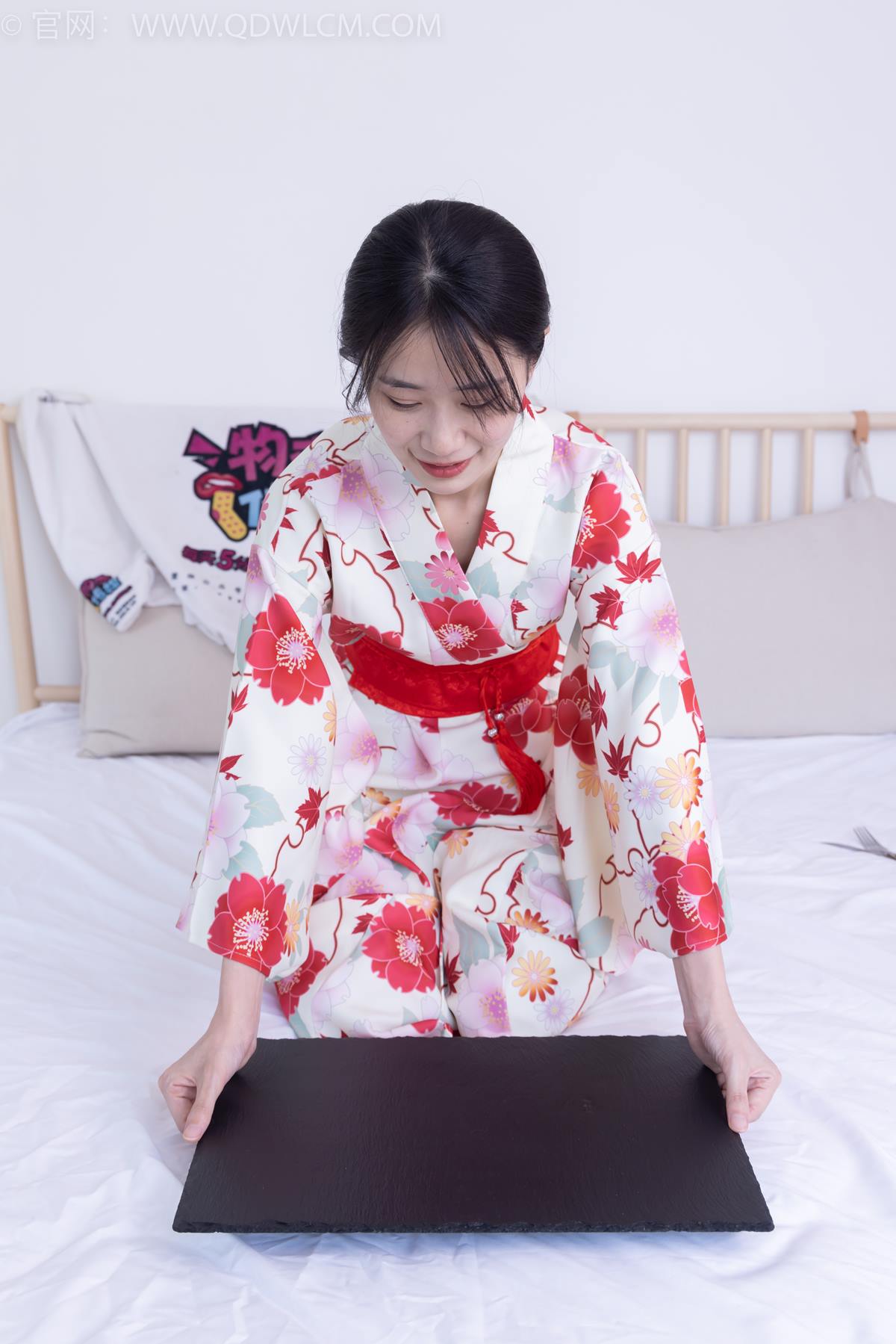 图片[73]-物恋传媒 NO.2385 菜菜-木屐、短白丝、裸足、和服浴衣、裸足[136P] – 速更版-美库