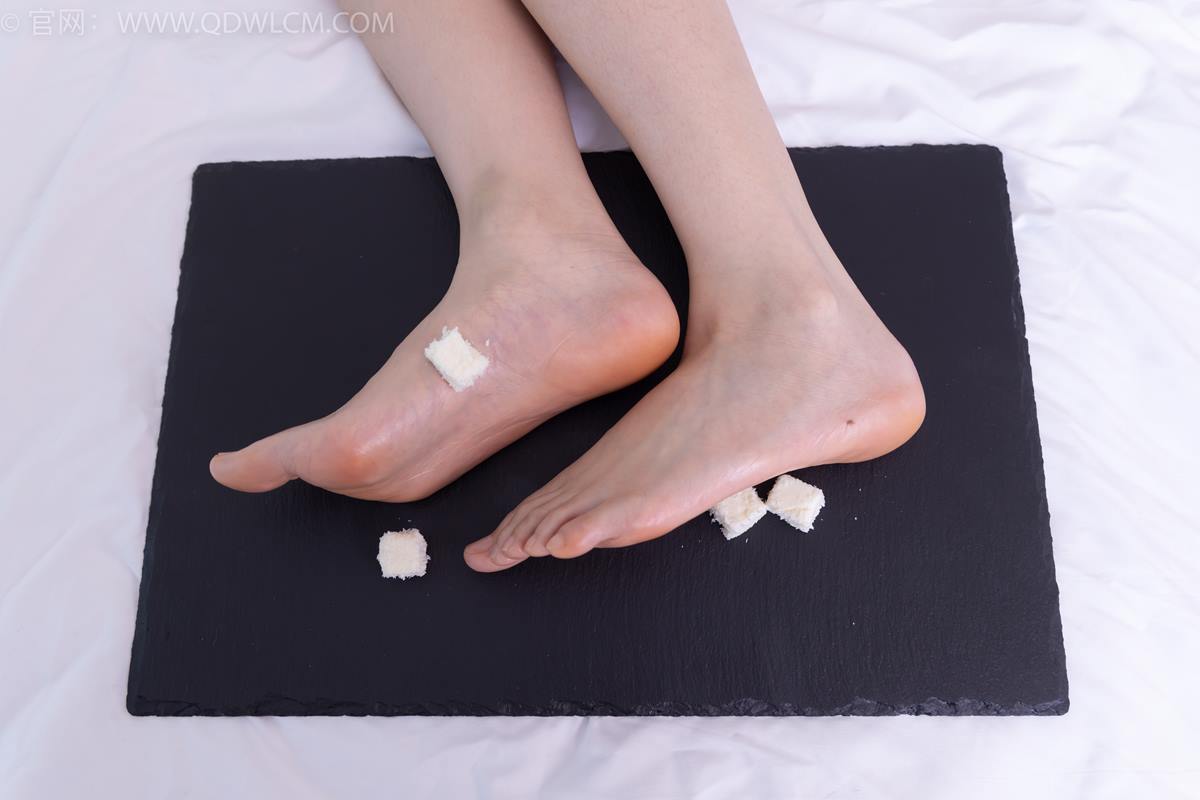 图片[106]-物恋传媒 NO.2385 菜菜-木屐、短白丝、裸足、和服浴衣、裸足[136P] – 速更版-美库