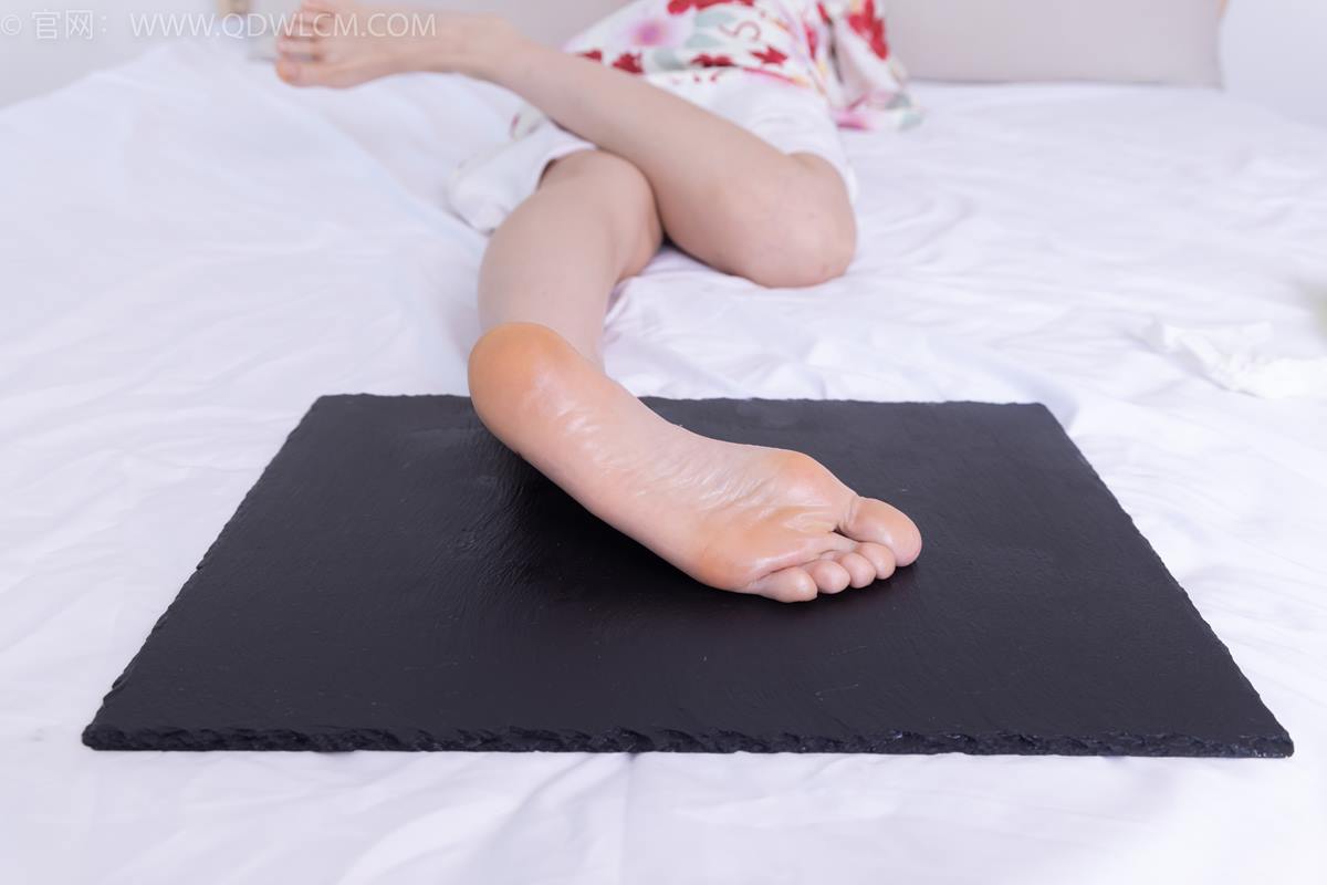 图片[118]-物恋传媒 NO.2385 菜菜-木屐、短白丝、裸足、和服浴衣、裸足[136P] – 速更版-美库