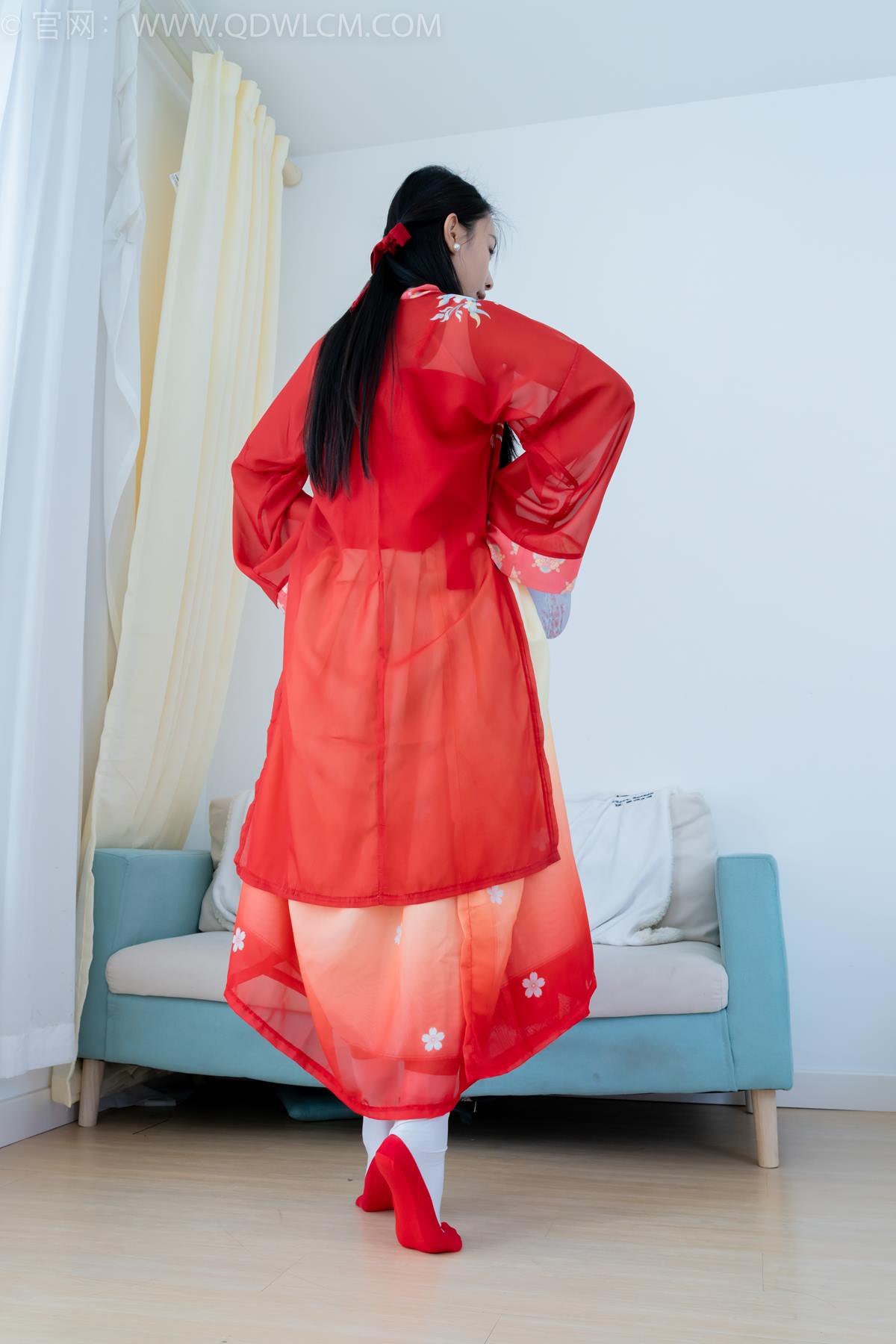 图片[13]-物恋传媒 NO.2386 岚岚-布鞋、短白丝、红色船袜、汉服[137P] – 速更版-美库