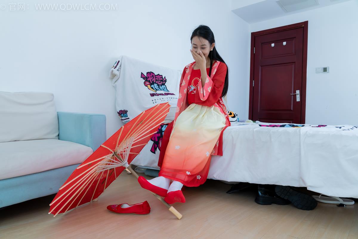 图片[57]-物恋传媒 NO.2386 岚岚-布鞋、短白丝、红色船袜、汉服[137P] – 速更版-美库