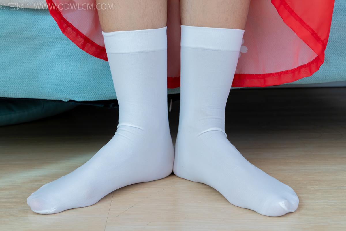 图片[74]-物恋传媒 NO.2386 岚岚-布鞋、短白丝、红色船袜、汉服[137P] – 速更版-美库