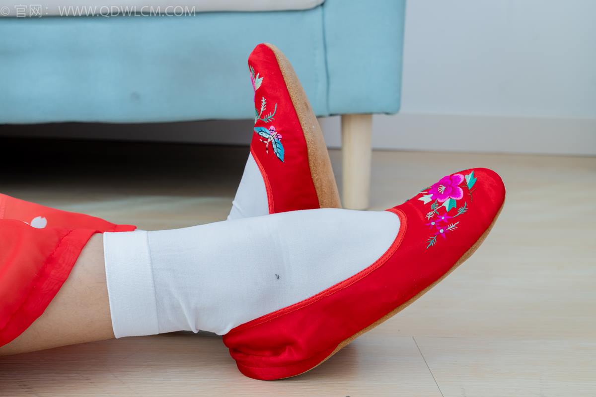 图片[115]-物恋传媒 NO.2386 岚岚-布鞋、短白丝、红色船袜、汉服[137P] – 速更版-美库