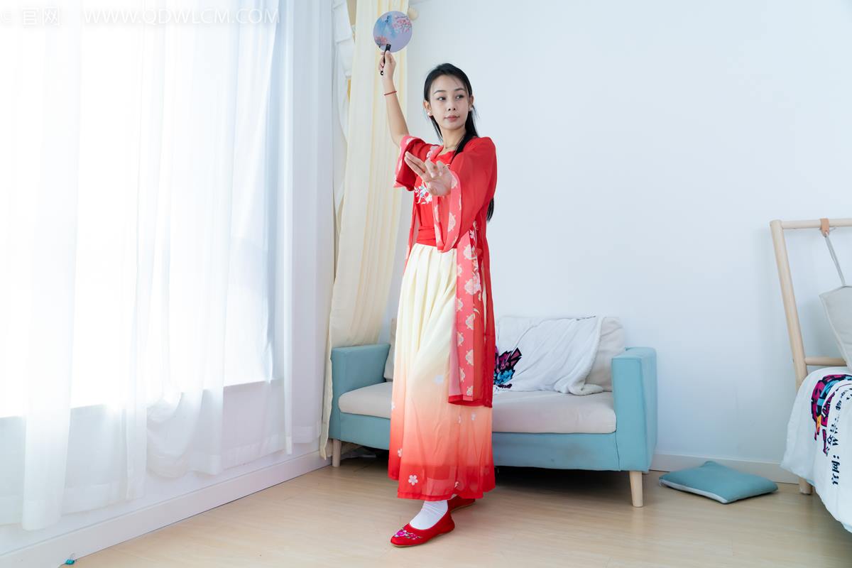 图片[118]-物恋传媒 NO.2386 岚岚-布鞋、短白丝、红色船袜、汉服[137P] – 速更版-美库