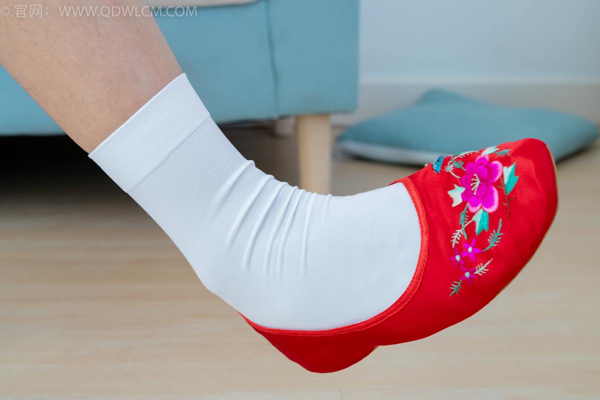 图片[122]-物恋传媒 NO.2386 岚岚-布鞋、短白丝、红色船袜、汉服[137P] – 速更版-美库