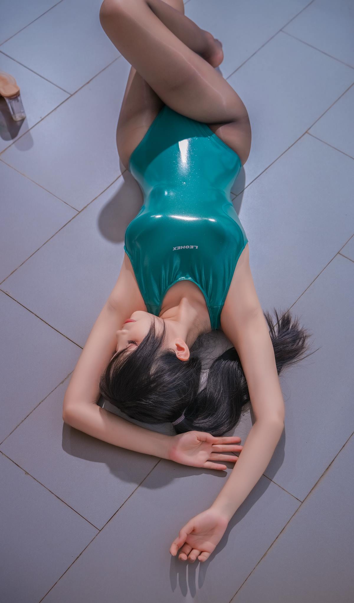 图片[15]-Neko-薇薇 – 夏日绿色竞泳[33P] – 速更版-美库