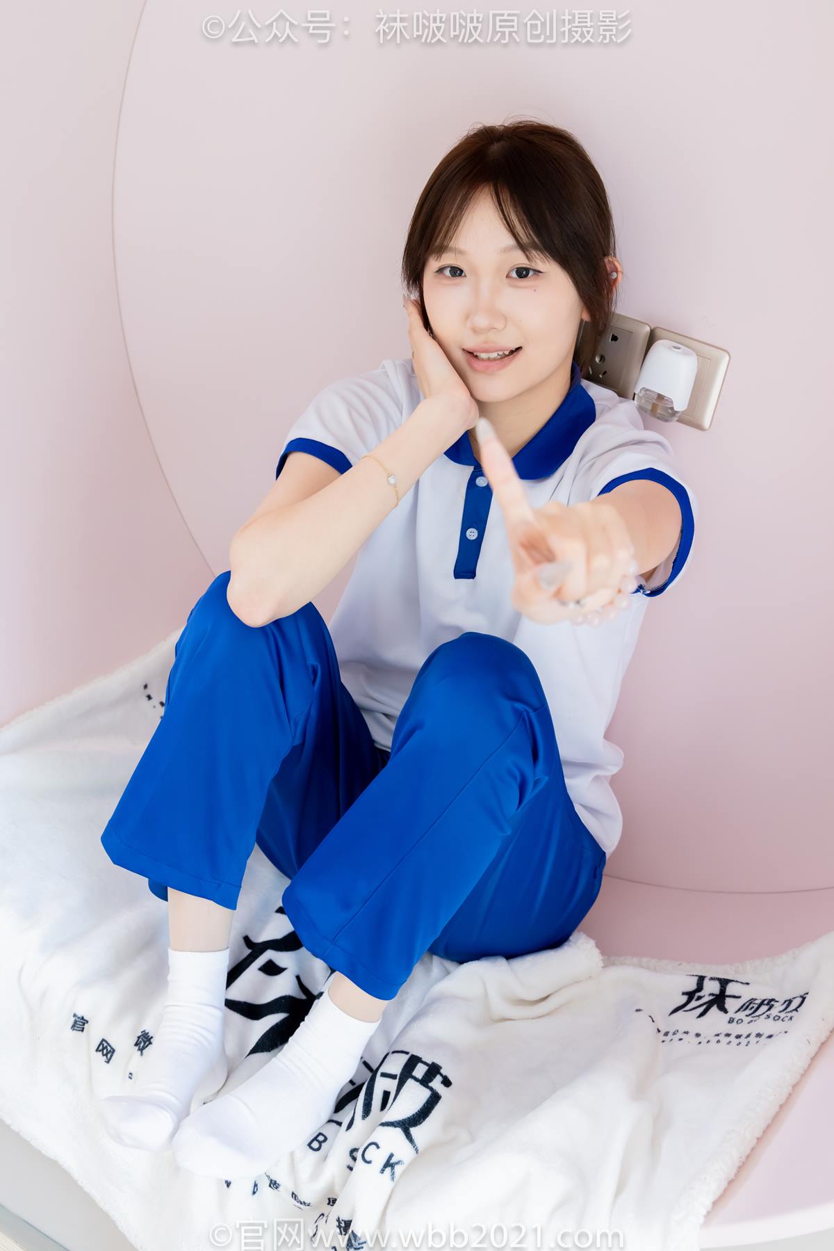 图片[15]-[BoBoSocks袜啵啵]NO.569 香菜-校服、板鞋、白棉袜、薄肉丝[133P] – 速更版-美库