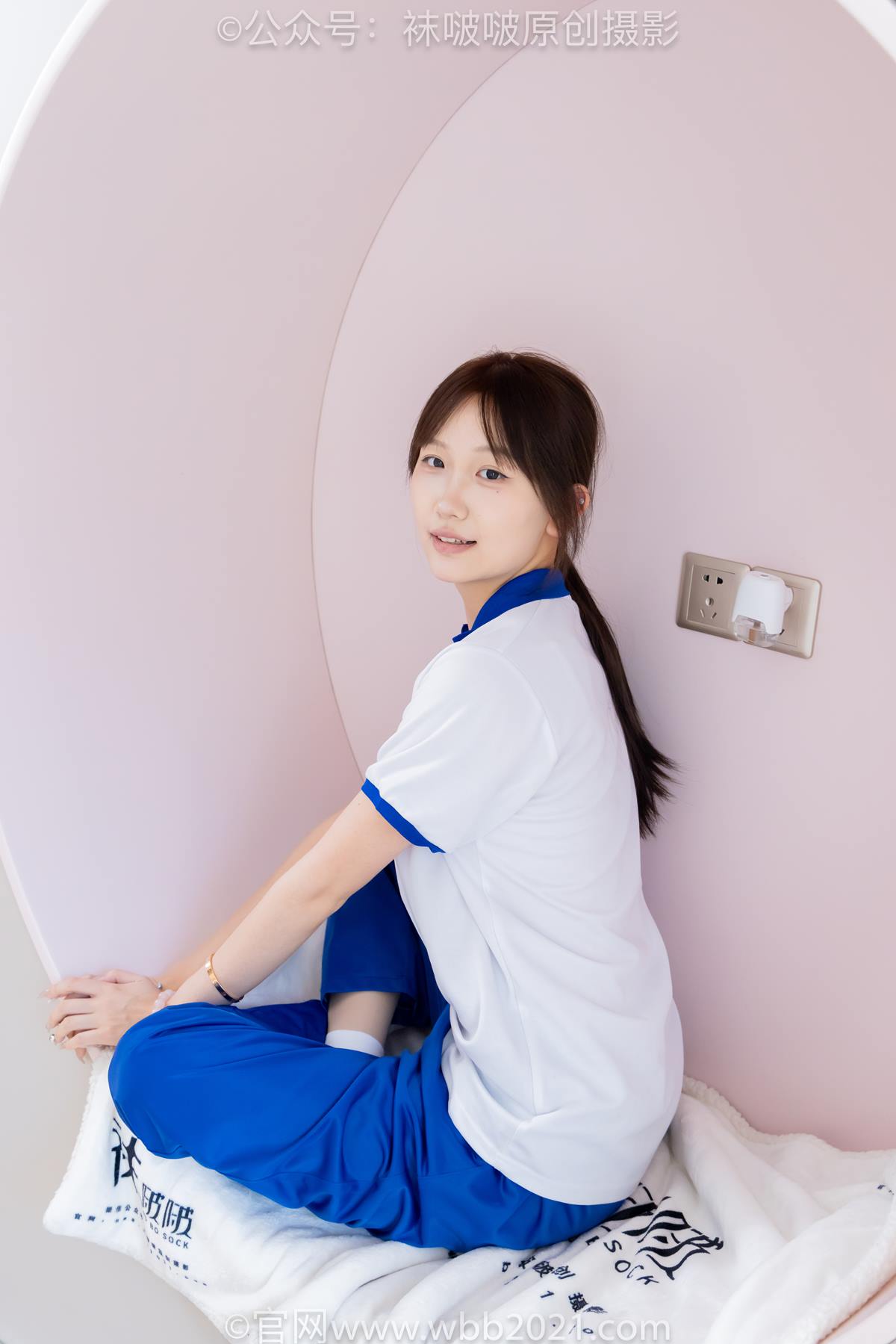 图片[41]-[BoBoSocks袜啵啵]NO.569 香菜-校服、板鞋、白棉袜、薄肉丝[133P] – 速更版-美库