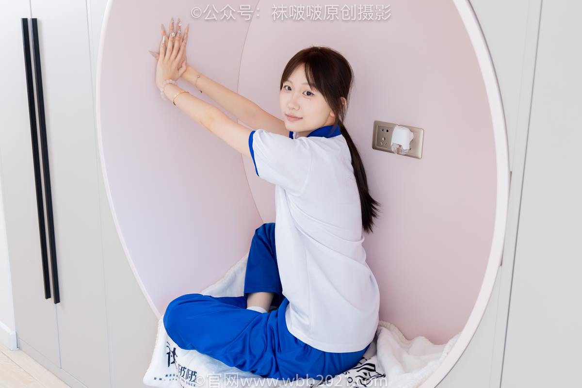 图片[112]-[BoBoSocks袜啵啵]NO.569 香菜-校服、板鞋、白棉袜、薄肉丝[133P] – 速更版-美库