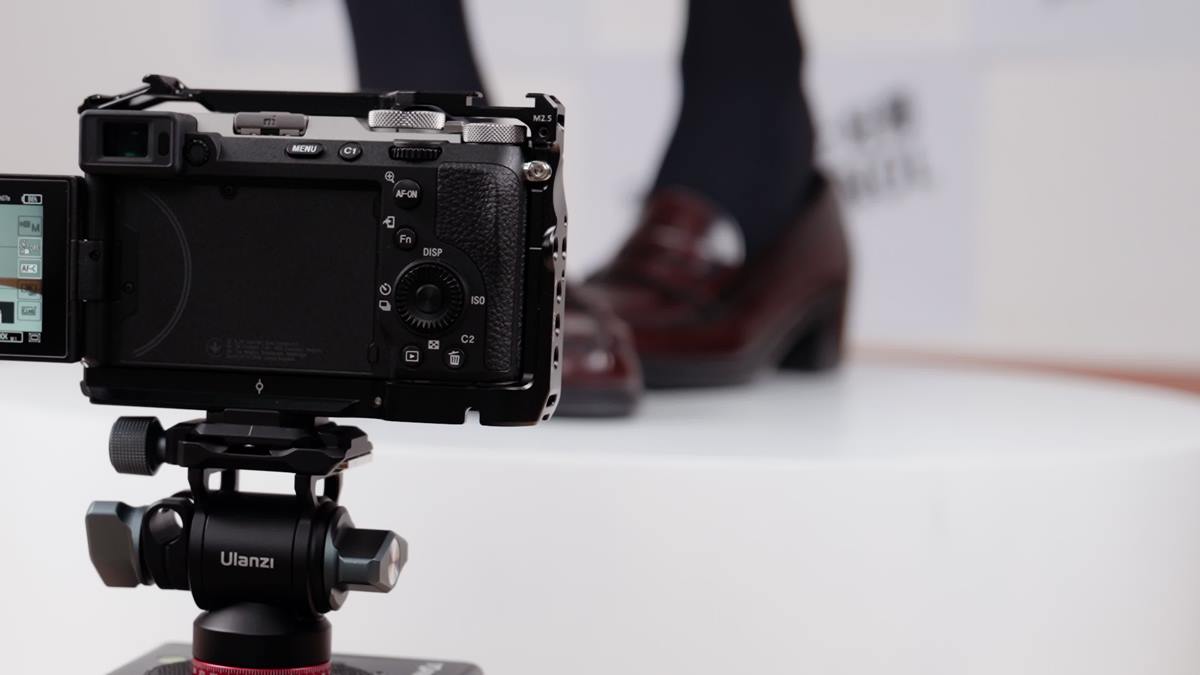 图片[11]-芝士好椰 NO.081 – 希区柯克变焦，但是制服鞋[21P] – 速更版-美库