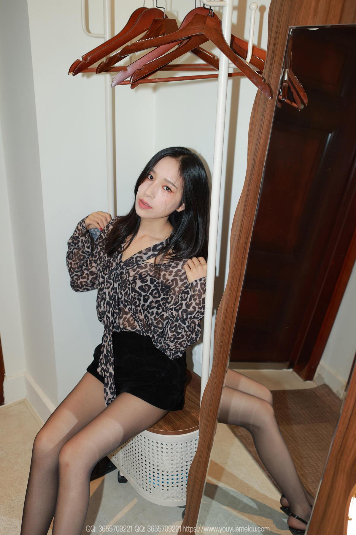 图片[23]-[IESS异思趣向] 2025.06.12 丝享家2078：美子《豹纹黑丝（上）》[82P] – 速更版-美库