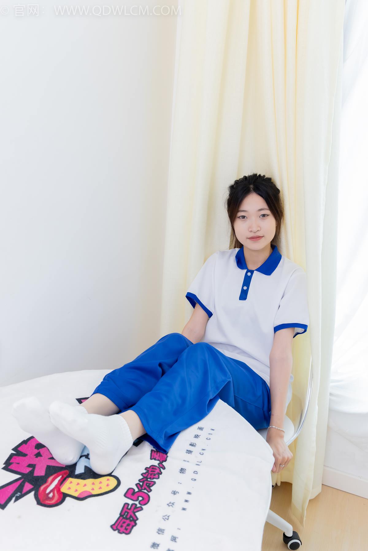 图片[18]-物恋传媒 NO.2387 小夏-帆布鞋、白短棉袜、薄肉丝、校服[118P] – 速更版-美库