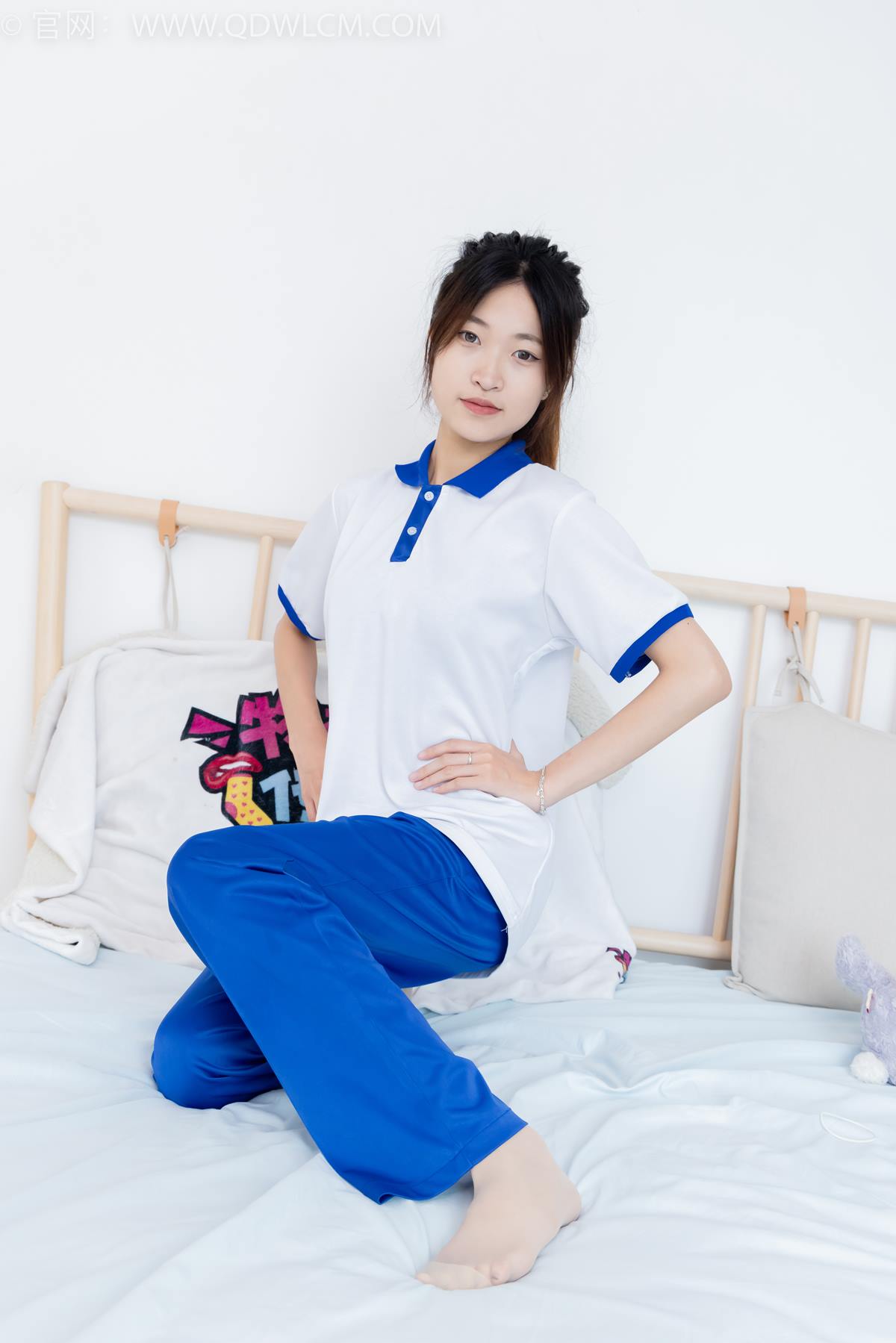 图片[30]-物恋传媒 NO.2387 小夏-帆布鞋、白短棉袜、薄肉丝、校服[118P] – 速更版-美库