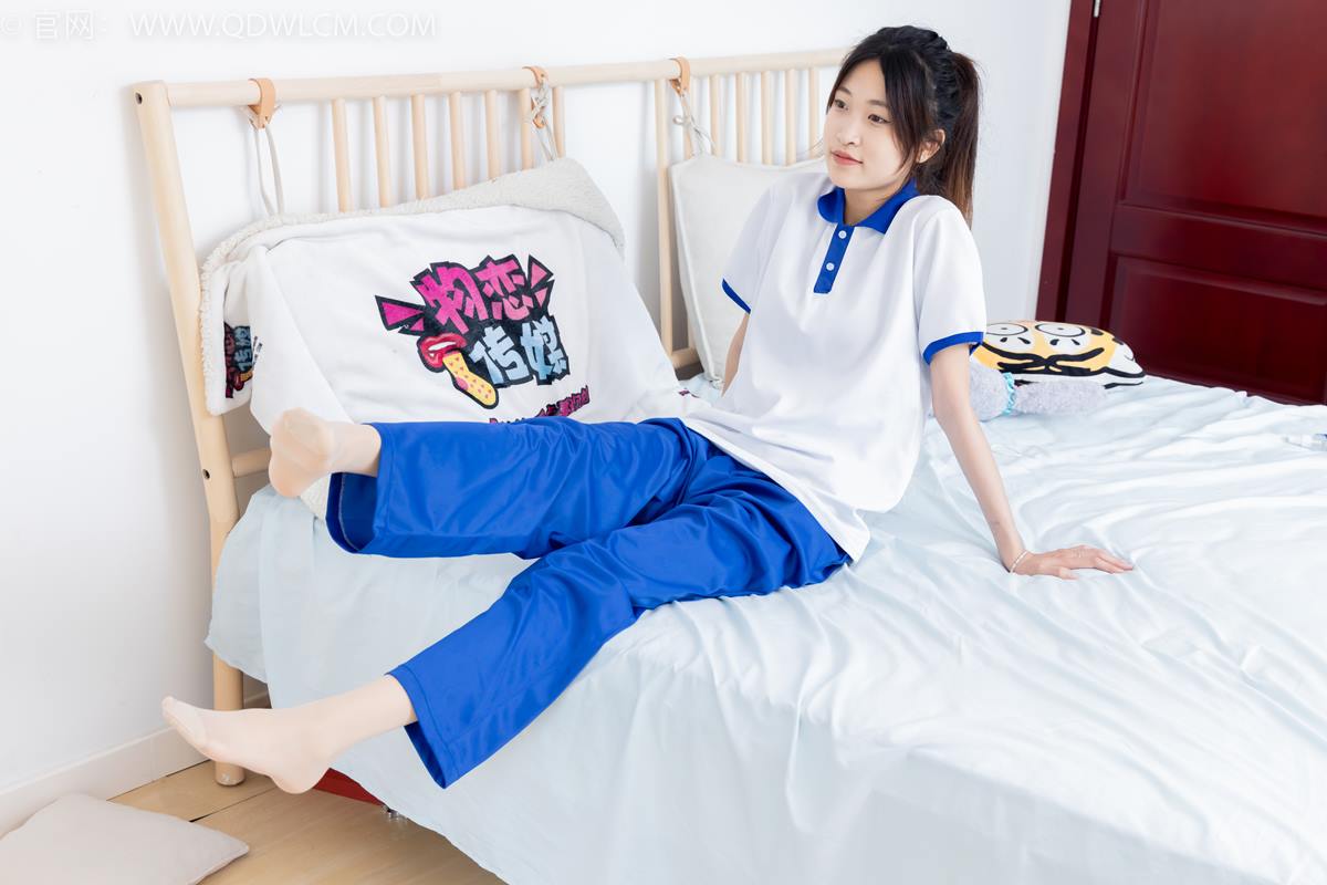 图片[51]-物恋传媒 NO.2387 小夏-帆布鞋、白短棉袜、薄肉丝、校服[118P] – 速更版-美库