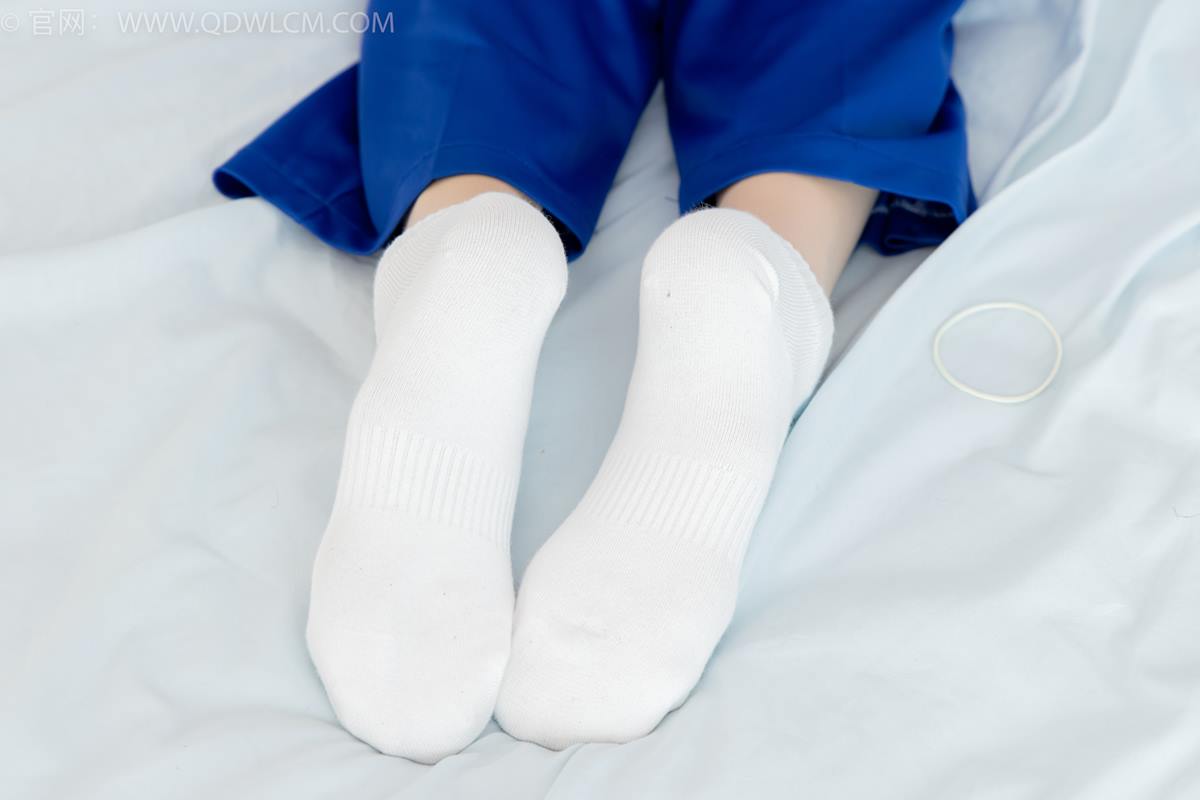 图片[106]-物恋传媒 NO.2387 小夏-帆布鞋、白短棉袜、薄肉丝、校服[118P] – 速更版-美库