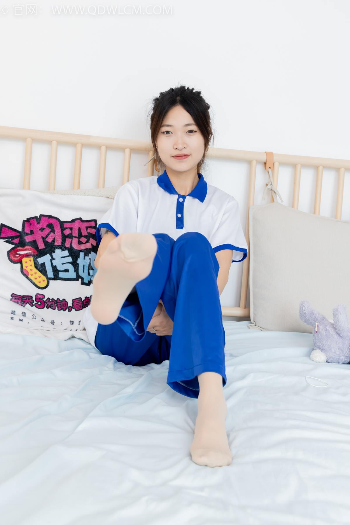 图片[112]-物恋传媒 NO.2387 小夏-帆布鞋、白短棉袜、薄肉丝、校服[118P] – 速更版-美库