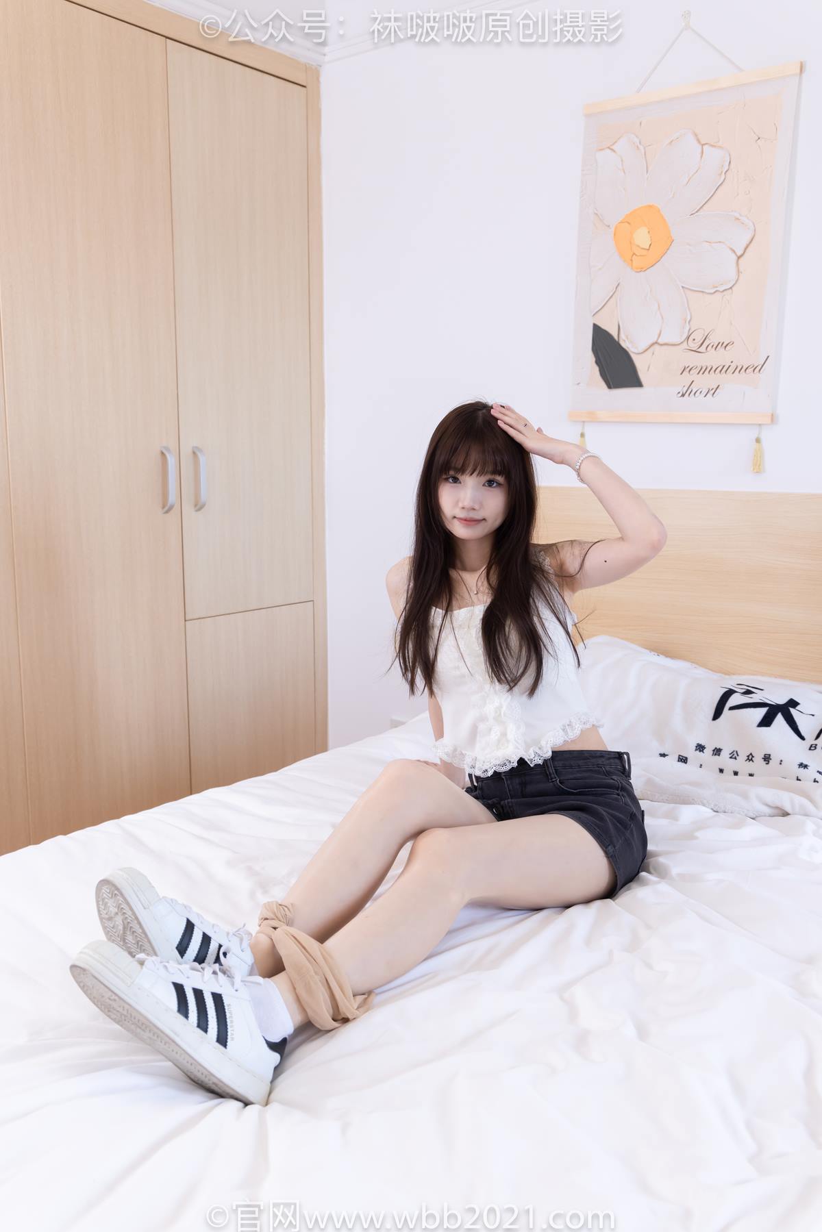 图片[31]-[BoBoSocks袜啵啵]NO.570 甜甜圈-板鞋、白棉袜、油亮肉丝[126P] – 速更版-美库