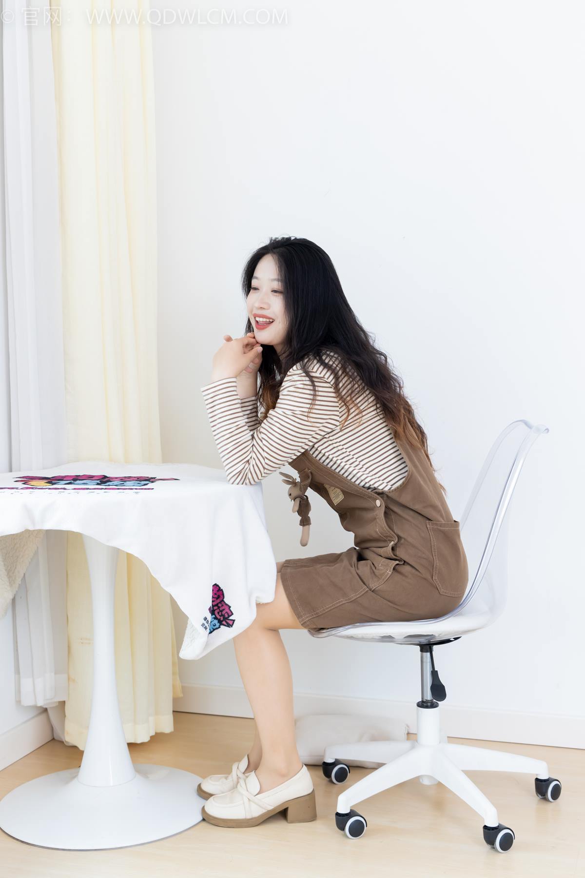 图片[10]-物恋传媒 NO.2388 小紫-皮鞋、薄肉丝大腿袜[136P] – 速更版-美库