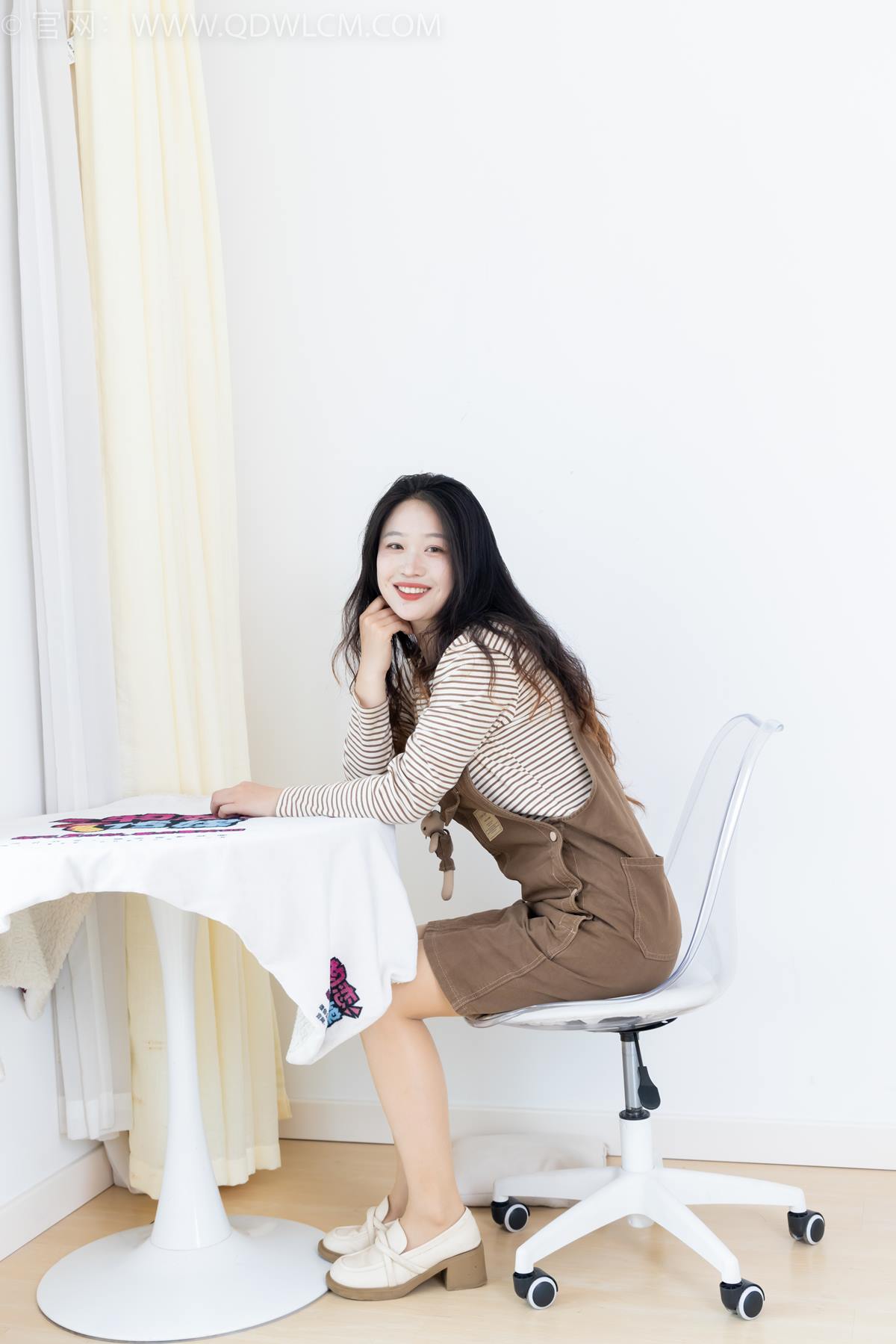 图片[18]-物恋传媒 NO.2388 小紫-皮鞋、薄肉丝大腿袜[136P] – 速更版-美库