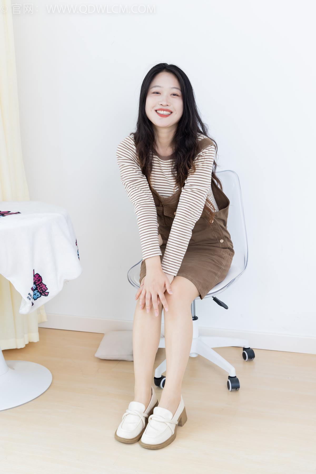 图片[20]-物恋传媒 NO.2388 小紫-皮鞋、薄肉丝大腿袜[136P] – 速更版-美库