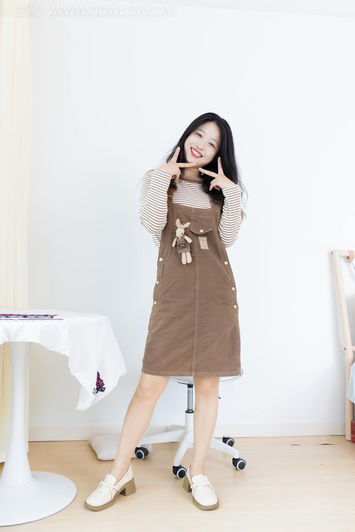 图片[48]-物恋传媒 NO.2388 小紫-皮鞋、薄肉丝大腿袜[136P] – 速更版-美库