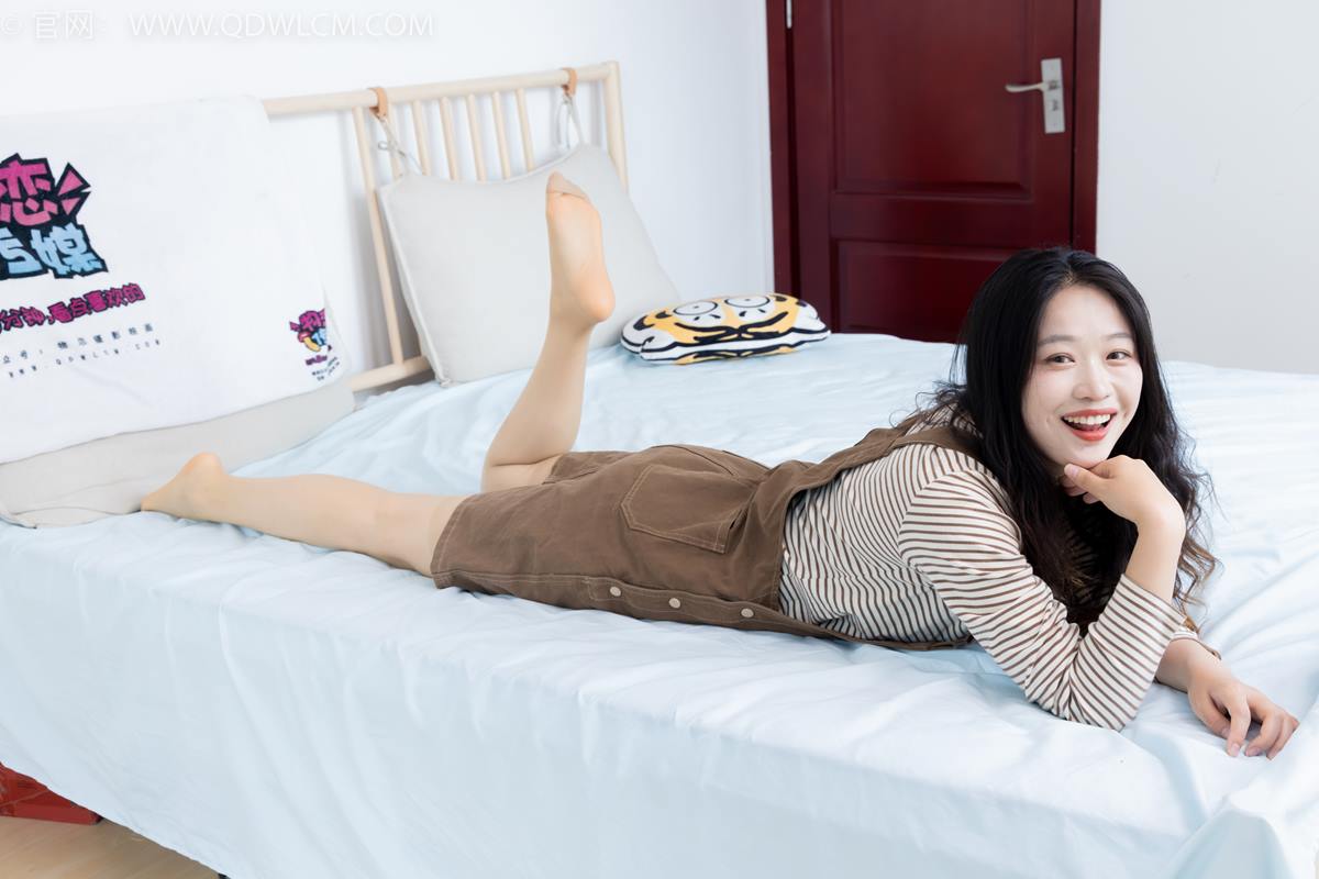 图片[77]-物恋传媒 NO.2388 小紫-皮鞋、薄肉丝大腿袜[136P] – 速更版-美库