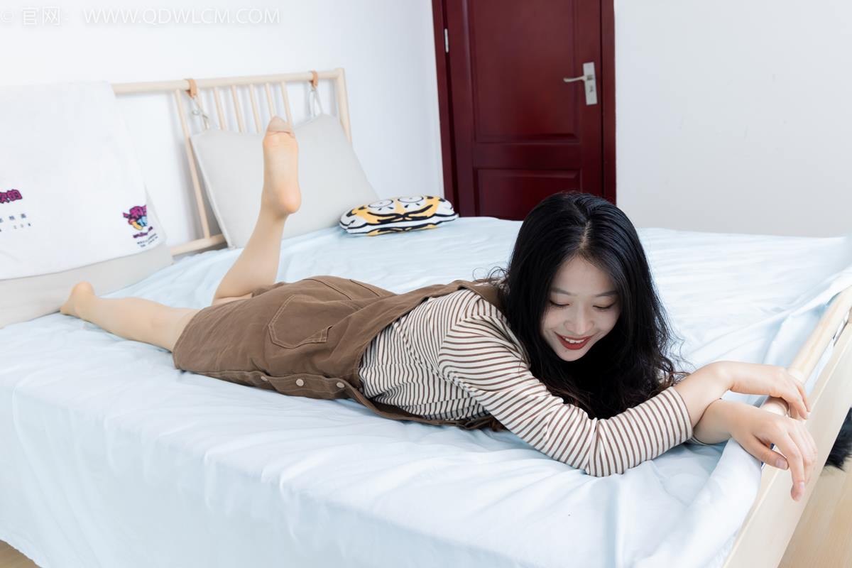 图片[84]-物恋传媒 NO.2388 小紫-皮鞋、薄肉丝大腿袜[136P] – 速更版-美库