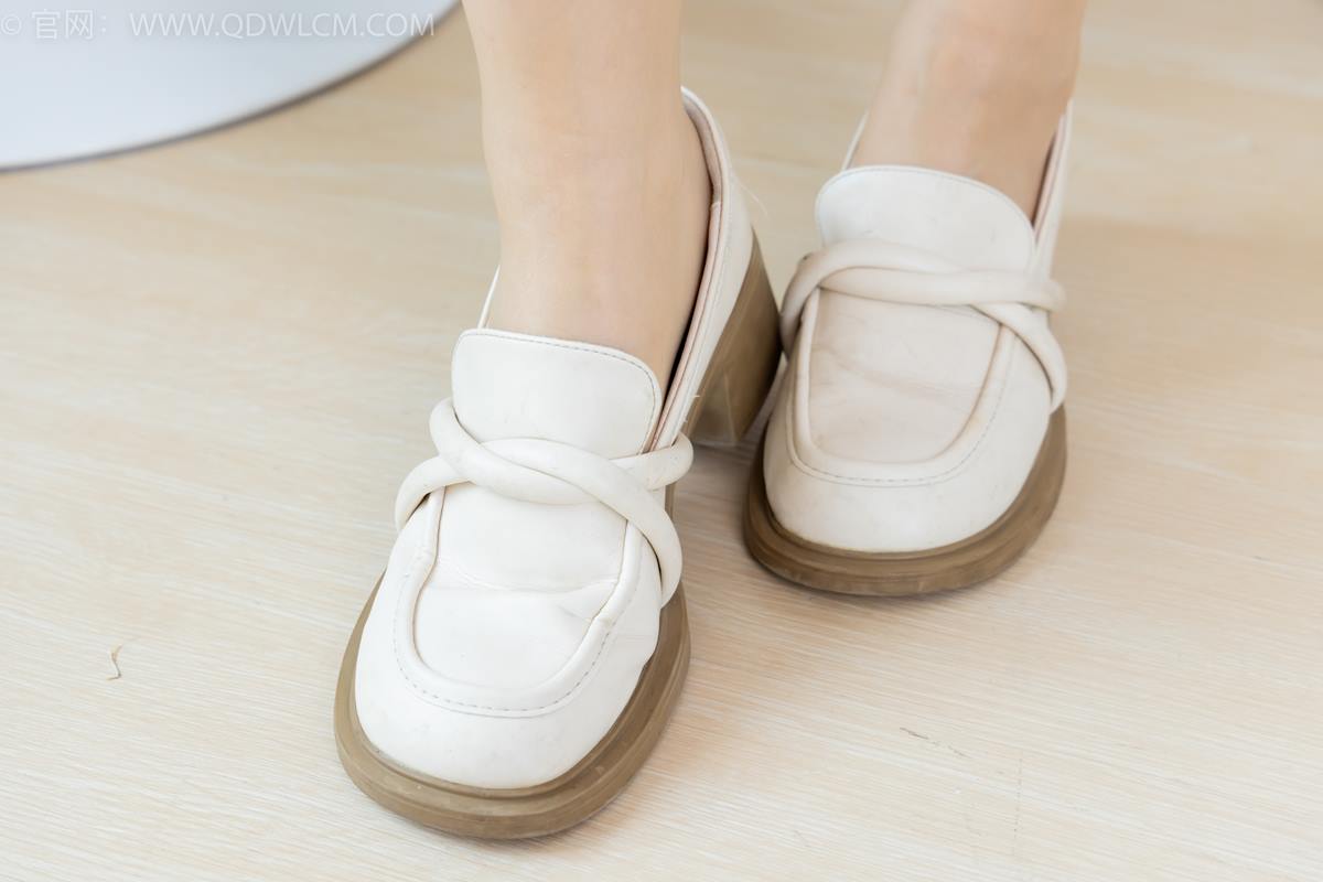 图片[114]-物恋传媒 NO.2388 小紫-皮鞋、薄肉丝大腿袜[136P] – 速更版-美库