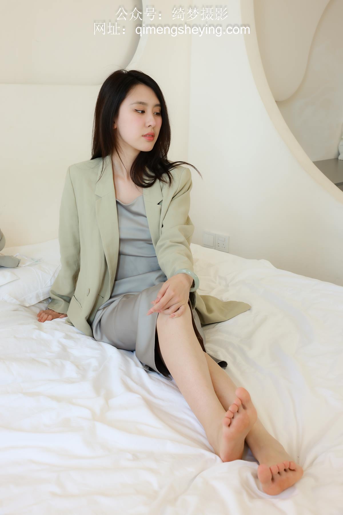 图片[99]-绮梦摄影 2024.09.22 NO.030 yaya 珍藏无修无水印版[136P] – 速更版-美库